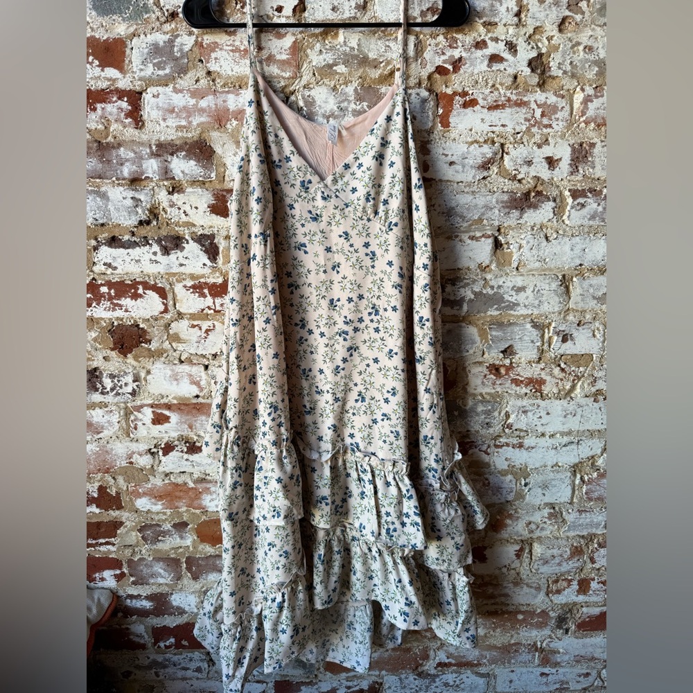 Chic Cream Floral High Low Dress